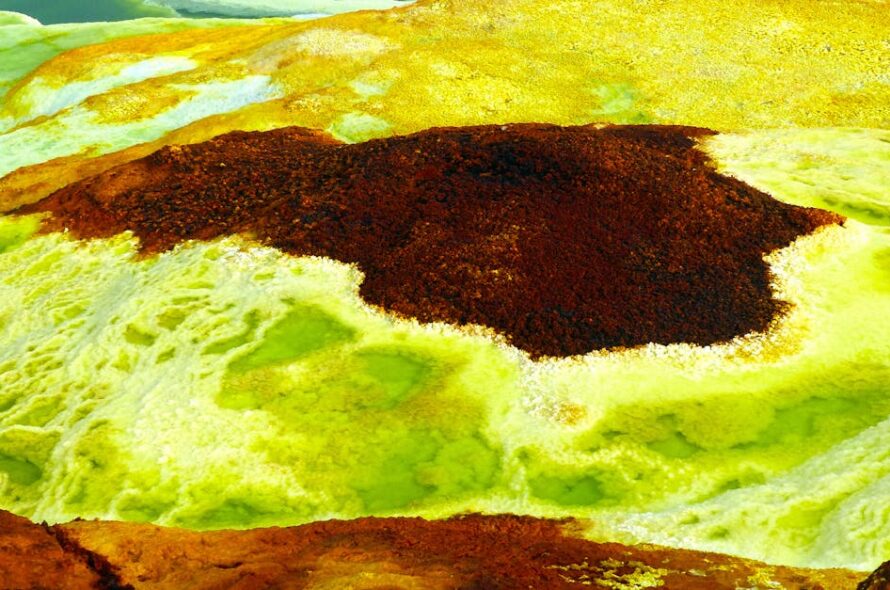 Meble z materiałami PCM – jak regały, panele i fronty stabilizują temperaturę bez prądu